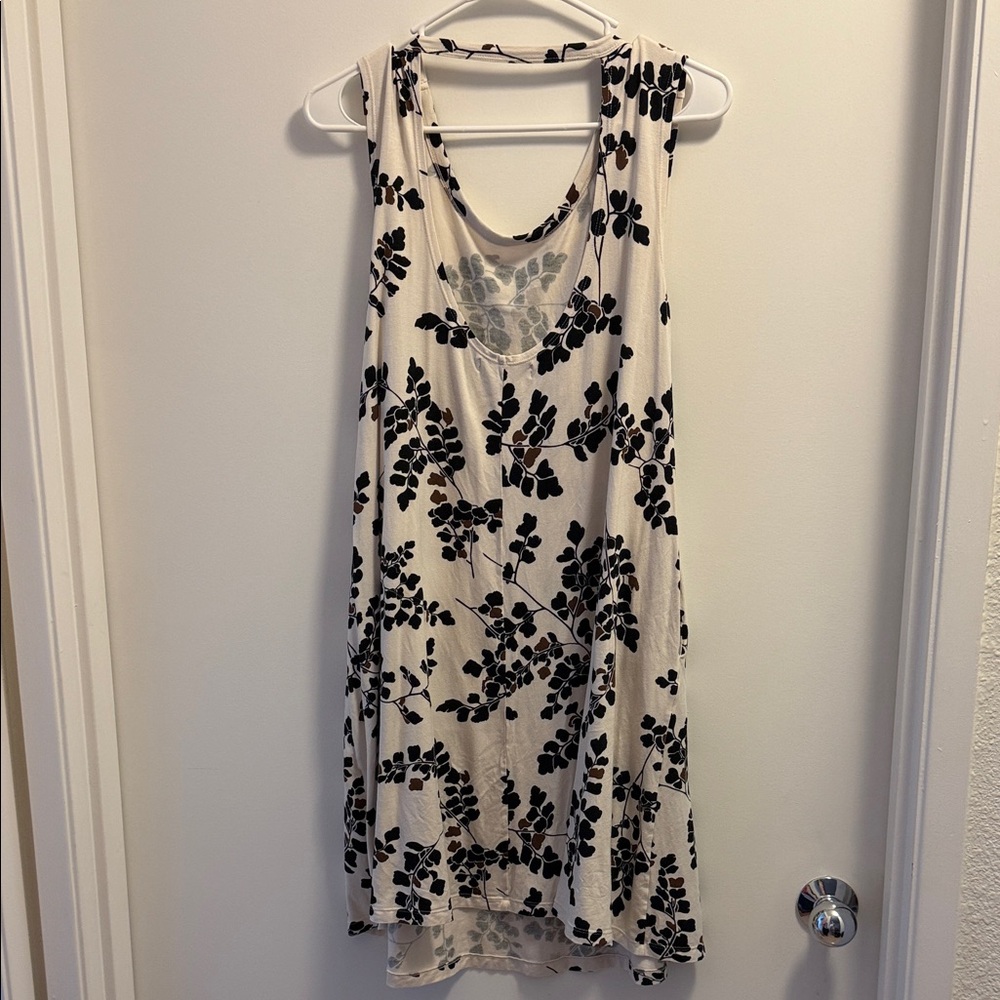 Sig Zane Cream and Black Leaf Print Dress - Picture 3 of 5